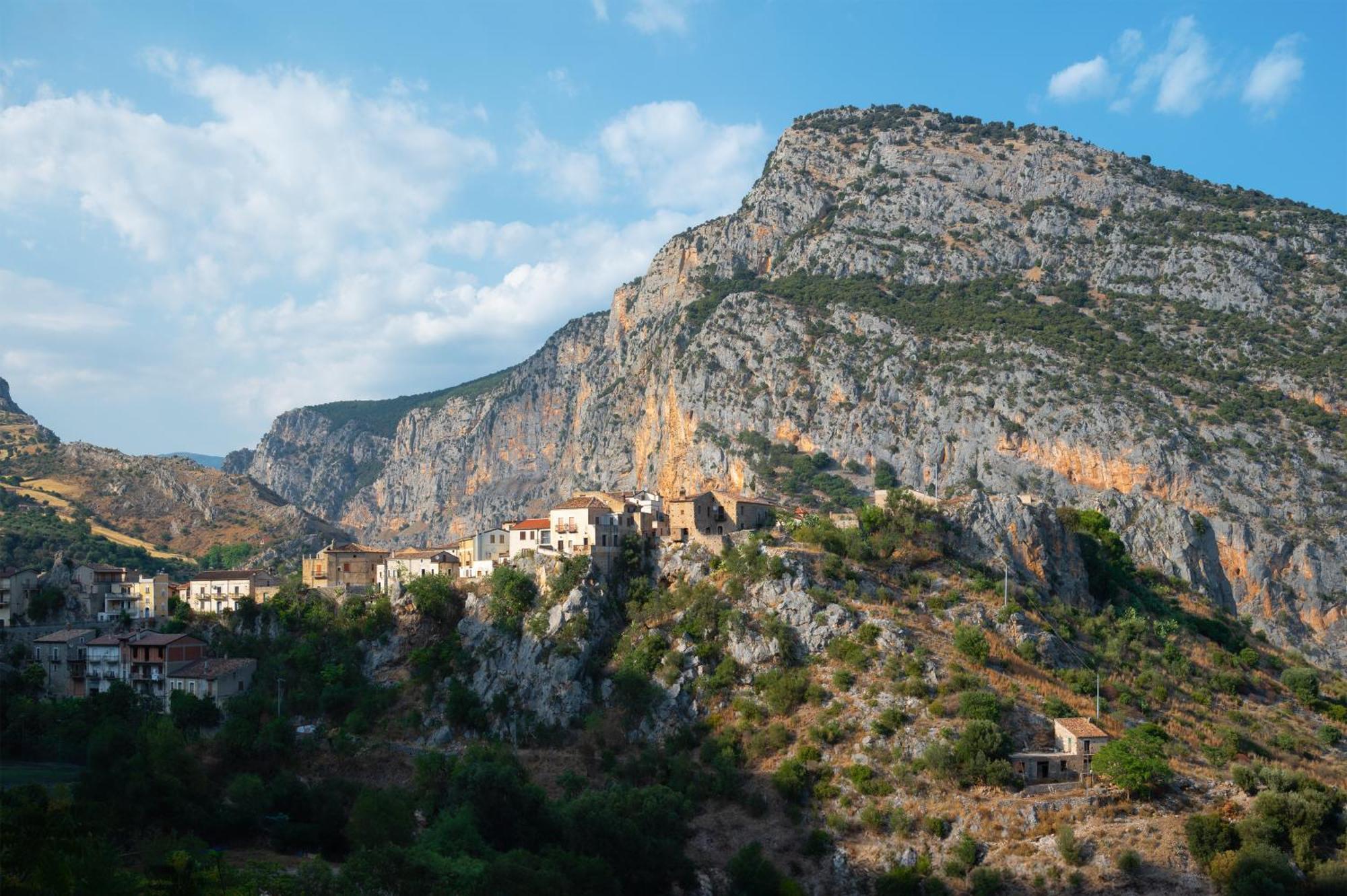 Il Belvedere Civita Bagian luar foto
