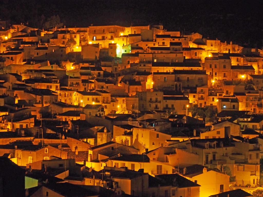 Il Belvedere Civita Bagian luar foto